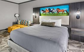 Big Country Hotel & Suites, Surestay Collection By BW